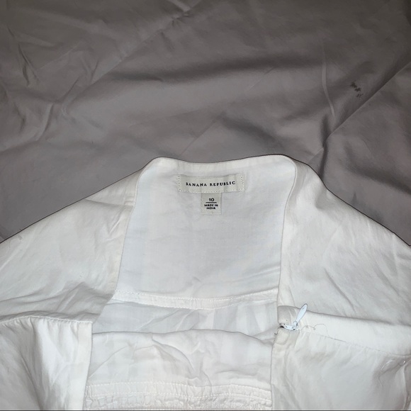 White skirt - Picture 3 of 3